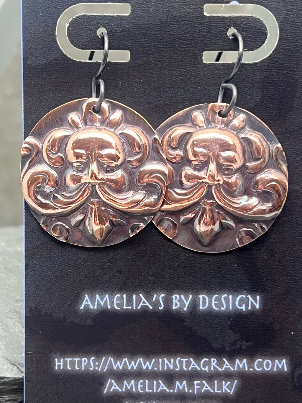 The wind god earrings