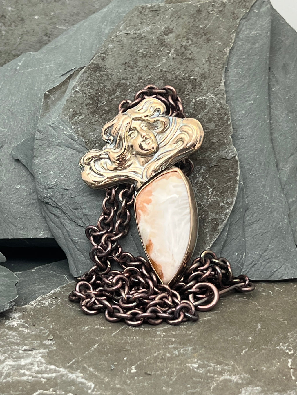 Minerva necklace