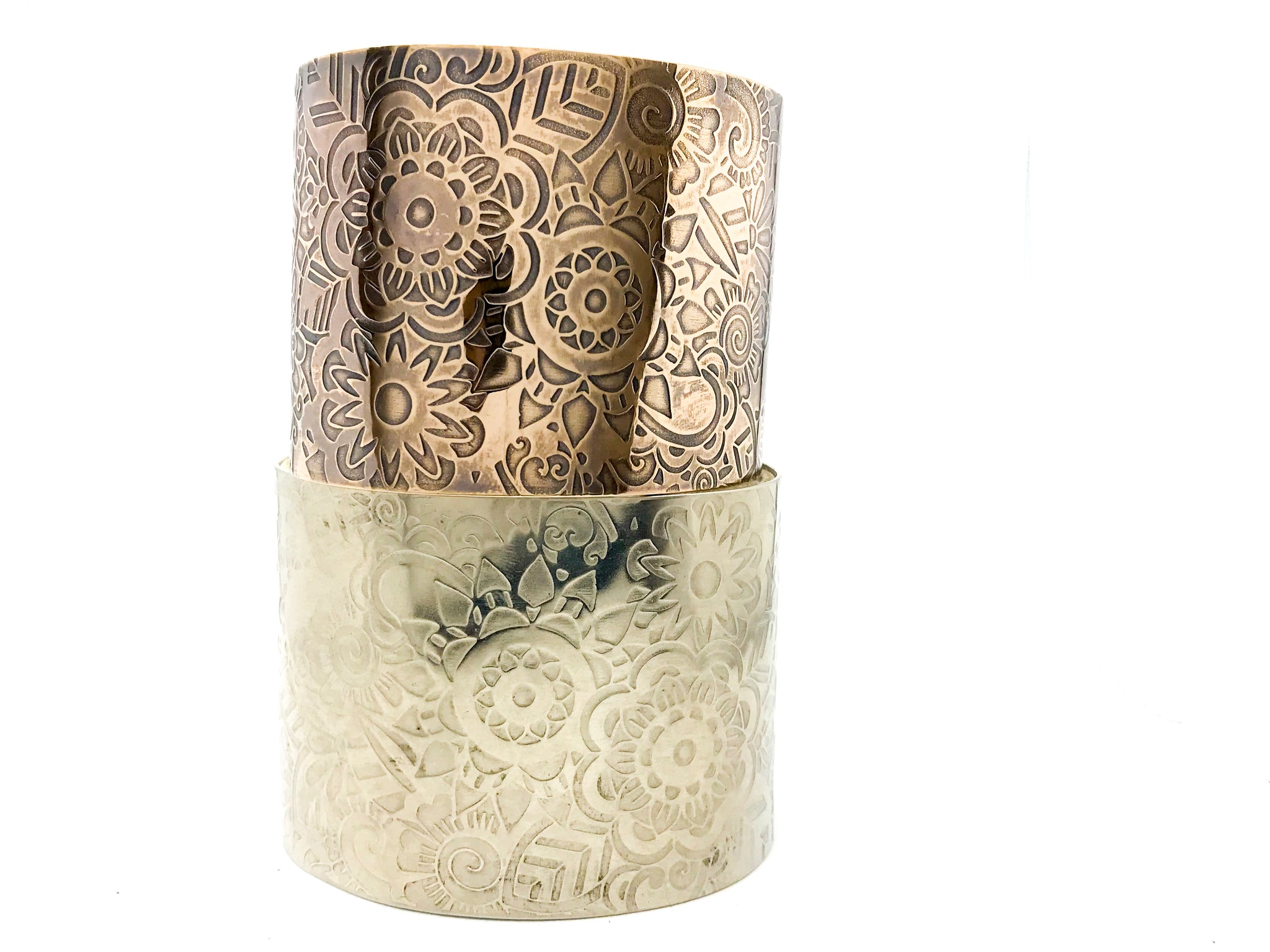 Bronze or nickel silver cuff bracelet “Floral Kaleidoscope”